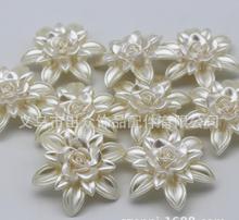 巧手匠心，藝境花葉 工藝品中的自然美學(xué)